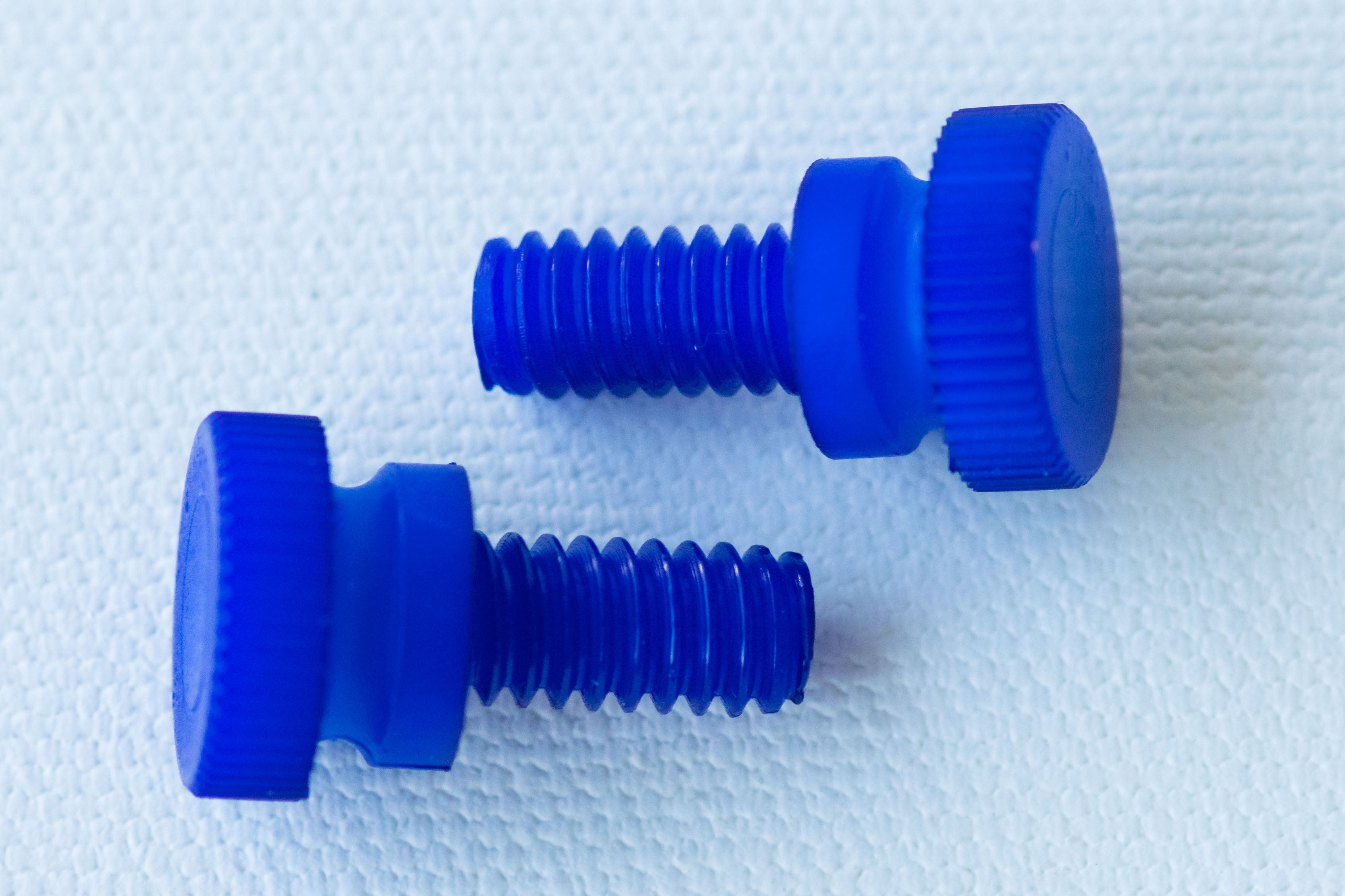 Nylon Thumb Screws, 1/4